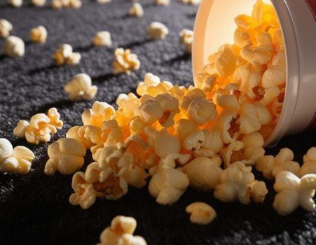 Pourquoi mange-t-on autant de popcorn au cinéma ?